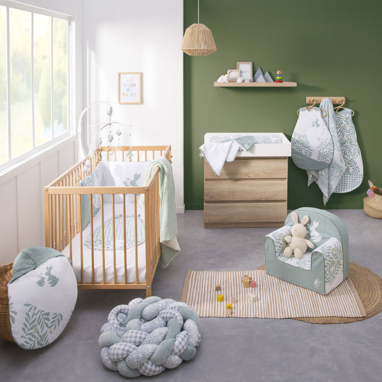 Décoration chambre bébé Vert Amande - 
