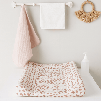 Matelas à langer Luxe 50x70 cm avec tétière - Matelas à langer pour bébé en PVC - Léopard