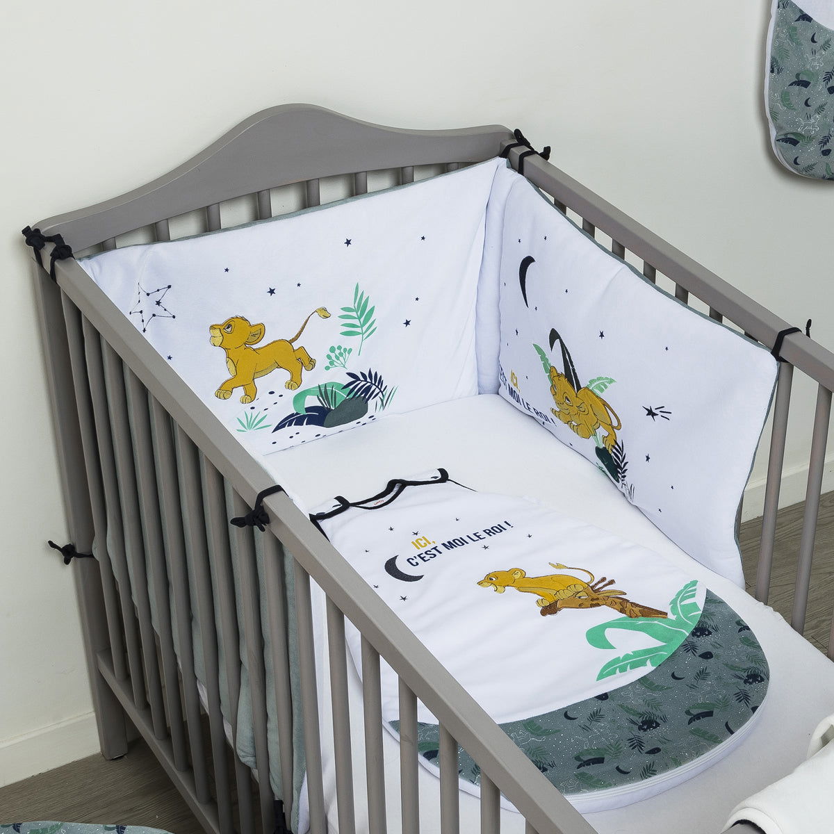 BB Kit - Sommeil Mobile et Tour de lit Roi Lion Star - Little Band