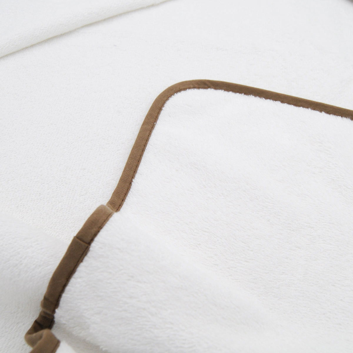 Cape de bain + gant de toilette Disney Winnie Whimsy - 
