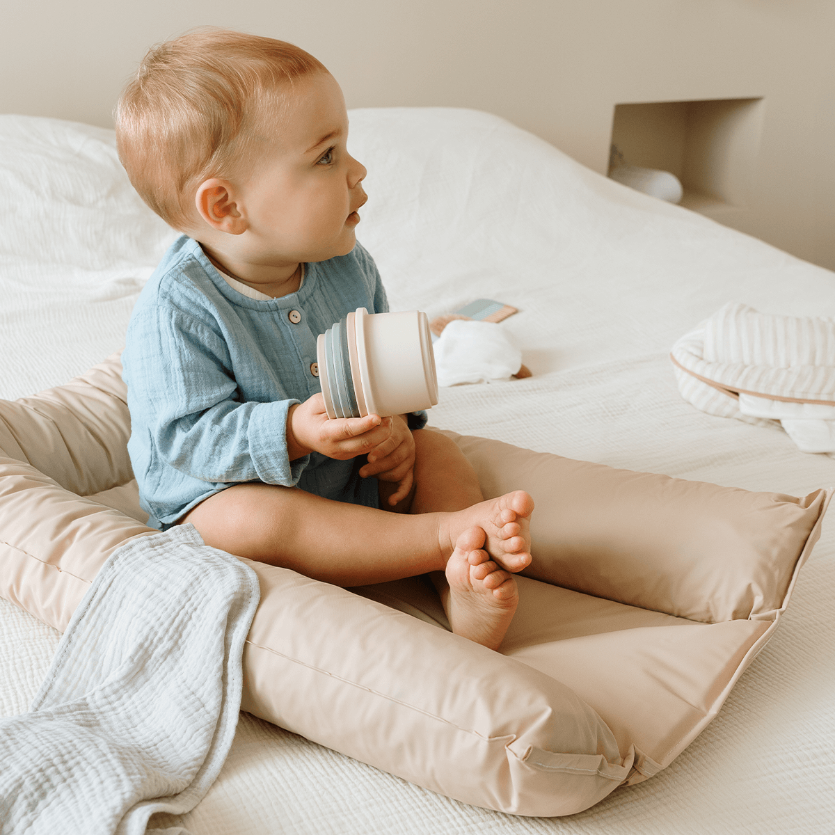 Matelas à langer Flocons 50x70 cm - Matelas à langer pour bébé en PVC - Noisette